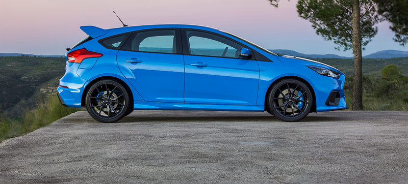 Illustration for article titled The 2016 Ford Focus RS Is God In Hatchback Form